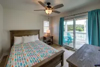 Hotter Otter-6 beds-private pool/hot tub-stunning sunsets-kid/pet friendly!