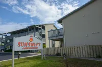 Freshly updated beachfront condo with stunning views.  Sleeps 4.  Onsite Pool.