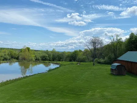 Spacious, secluded cabin