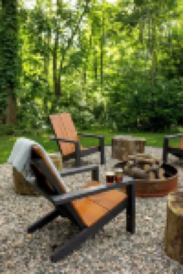 Peaceful, Modern Farmhouse. Premier Host. Minutes from Beach. Dog Friendly. - Boutique