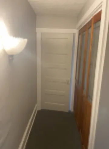 2-bedroom 2nd Floor apartment in Mount Joy with off street parking