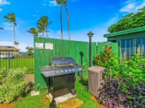 PRIVATE CORNER UNIT WITH SPECTACULAR OCEAN FRONT VIEWS Hotels in Princeville
