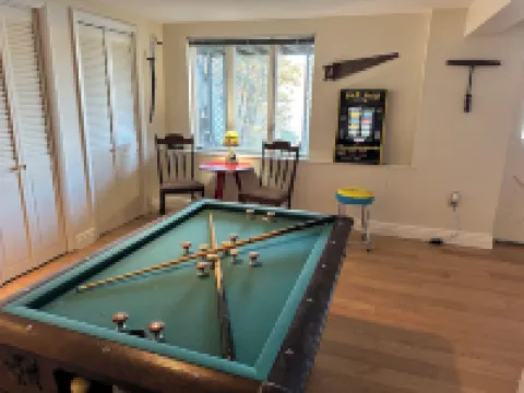 Lakefront Home with Hot Tub, Beach, Skiing Nearby in Tranquil Barnstead Hotels in Barnstead