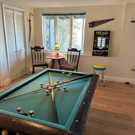 Lakefront Home with Hot Tub, Beach, Skiing Nearby in Tranquil Barnstead
