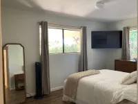 Hawi Hideaway, quiet home in small country town فنادق في هاوي