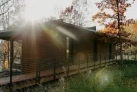 Nordlys Lodging Co. - LongHouse Hotel di Clam Falls