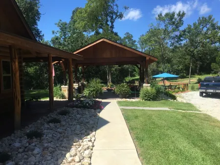 Perfect Aggie Game Day Place or Secluded  Oasis for a getaway.