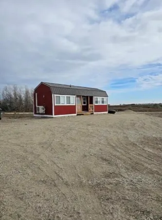 Sunset Ranch Cottage with Views