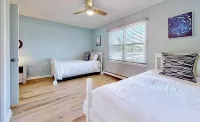 Charming 3 Bedroom Beach Front Cottage