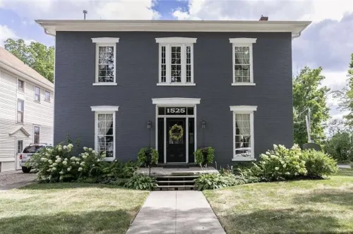 The Nest on Pucker Street