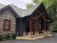Welcome to A Little Bit O' Heaven! Hotels in Hogback