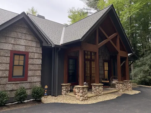 Welcome to A Little Bit O' Heaven! Hotels in Hogback