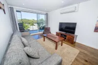 Shore Thing - Shoal Bay