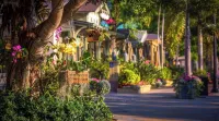 Newly Updated Luxury Condo at Naples Bay Resort - Pools, Spa, Lazy River & More!