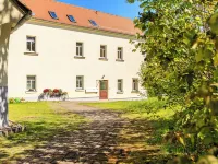 Residenz Sonnenhübel - Studio Apartment Krabat Hotels in Waltersdorf