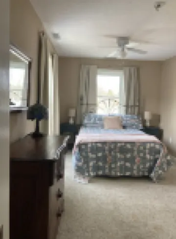 Fabulous Lake house with spectacular views