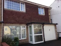 Cromer Holiday Home, Beach and Cromer Town 5 minutes walk away.