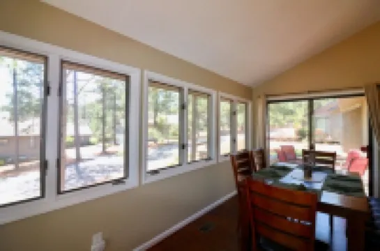 Birdie House located off Pinehurst #6.  Whole house near 39 golf courses.