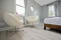 Private House- Downtown Durham