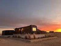 Beautifully Renovated Vintage Train Car Near the Palo Duro Canyon and Wtamu