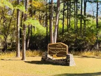 Spacious townhome convenient to everything! Great rates!! ⭐⭐⭐⭐⭐