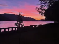 Casa con Magníficas Vistas y Acceso Privado al Embalse del Burguillo Hotels in Comarca de Burgohondo - el Tiemblo - Cebreros