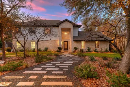 North Austin Oasis near Domain  20 min to Downtown