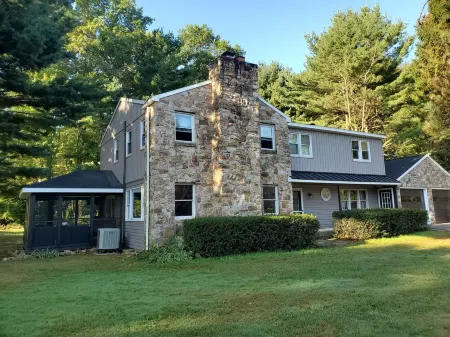 5 Bedroom house in Toftrees in private setting on golf course