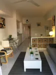 Studio In Beautiful Quiet Complex with AIR CON Communal Pool - FREE WIFI