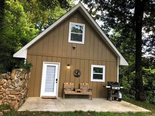 Dog-friendly, Mountain views, Starlink internet, 8.5 miles to Highlands