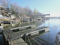 New! Modern!  Fire Pit!  Paddle Boards! 5 Bedrooms! On the water! Boat Dock!