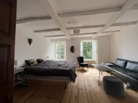 In the middle of the vineyards - Belle Maison with large pool