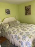 Classic Maine Beach Cottage - In the Heart of Ogt. Village , Walk to everything