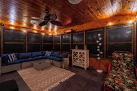 Family Friendly  Lakefront -  Dock & Game Room Perfect for Relaxation and Fun