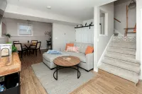 Modern Boho Townhome w/Hidden Reading Nook Near Downtown Des Moines!
