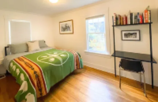 Parkside Bungalow steps away from Manito Park