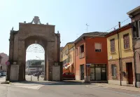 1 Bedroom Private Vacation Home in Ravenna