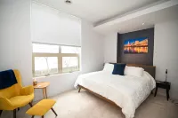 Modern retreat in the heart of Cleveland