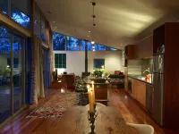 ARTHOUSE Bay Of Fires INSPIRING BEACH HOUSE