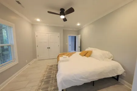 The Oneonta Experience Отели в г. Онеонта