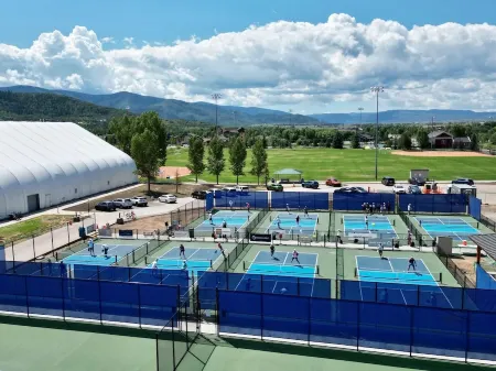 First Tracks 2br 2bath Steamboat Heaven