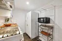 1-bedroom vacation studio just 15 minutes from San Francisco Bay