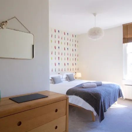 Gorgeous, peaceful & very central apartment with fabulous views.