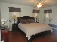 2 Bedroom near French Quarter Отели рядом с достопримечательностью «NASA Michoud Assembly Facility»
