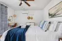 Cozy Chateau in the Heart of Park Circle