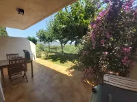 Villa des Cyprès Property Magnificent Secure and Peaceful Private Parking Lot