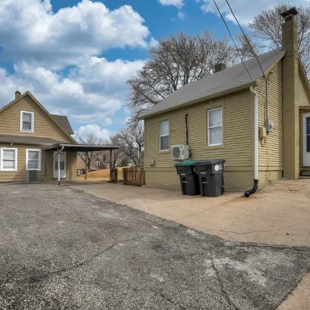 Cheerful 4-Bedroom home in Midtown Omaha