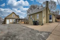 Cheerful 4-Bedroom home in Midtown Omaha - 방갈로