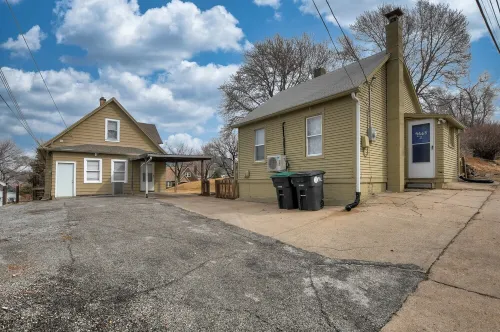Cheerful 4-Bedroom home in Midtown Omaha