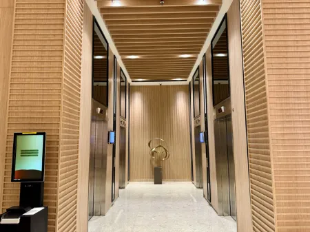 3 Bedroom Tokyo Riverside PIK 2 for 5 PAX, 2 Bath Отели рядом с достопримечательностью «Pelabuhan Tanjung Pasir»